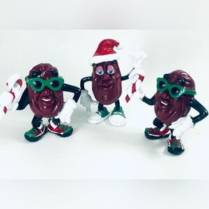 Vtg '88 Lot 3 California Raisins Christmas Santa Claus Hat Candy Cane PVC Figure
